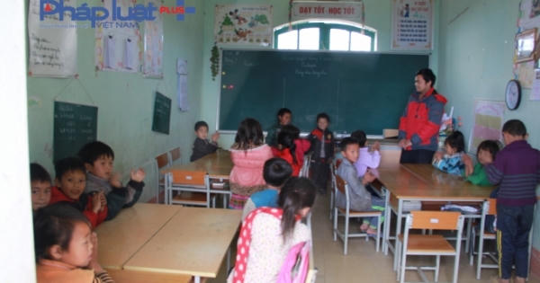 Vụ bảo vệ dâm ô học sinh: Công an xã thông tin có 24 nạn nhân