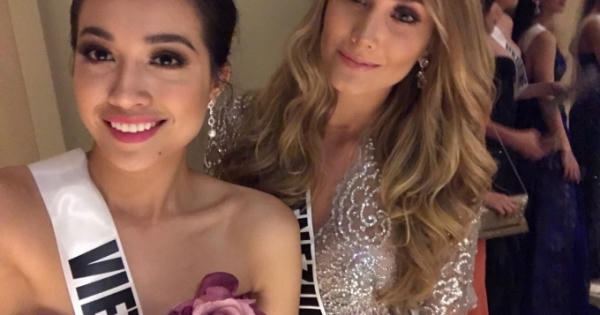 Lệ Hằng khoe vai trần quyến rũ trong đêm tiệc chào mừng của Miss Universe