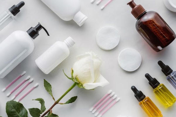 Bộ Y tế thu hồi mỹ phẩm có nhãn không đáp ứng quy định