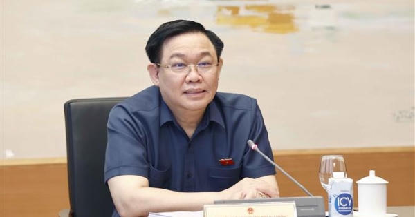 Chủ tịch Quốc hội: Có cơ chế, có tiền nhưng không tiêu được? Chủ tịch Quốc hội: Có cơ chế, có tiền nhưng không tiêu được?
