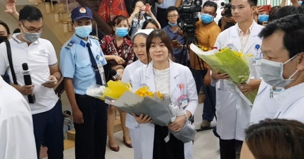 Nữ bác sĩ mang “trái tim rực lửa” cứu mạng người trong dịch bệnh Covid-19