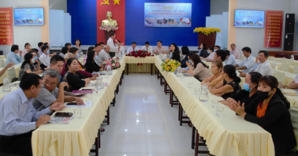 Tây Ninh: 200 gian hàng triển lãm quảng bá di sản văn hóa phi vật thể Nghề bánh tráng phơi sương Trảng Bàng Tây Ninh: 200 gian hàng triển lãm quảng bá di sản văn hóa phi vật thể Nghề bánh tráng phơi sương Trảng Bàng
