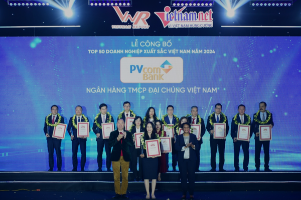 PVcomBank vươn tầm trong Top 500 Doanh nghiệp lớn nhất Việt Nam năm 2024