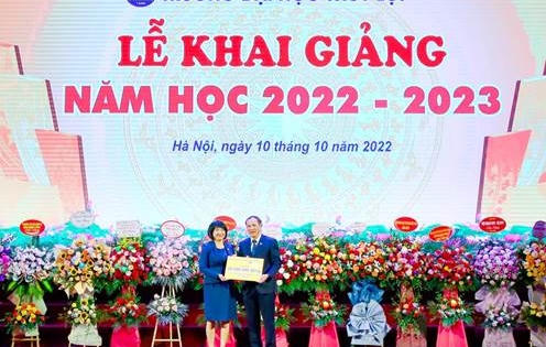 PVcomBank đồng hành cùng sự nghiệp giáo dục và đào tạo