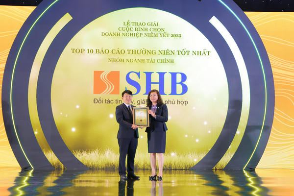SHB được vinh danh top 10 doanh nghiệp có báo cáo thường niên tốt nhất SHB được vinh danh top 10 doanh nghiệp có báo cáo thường niên tốt nhất