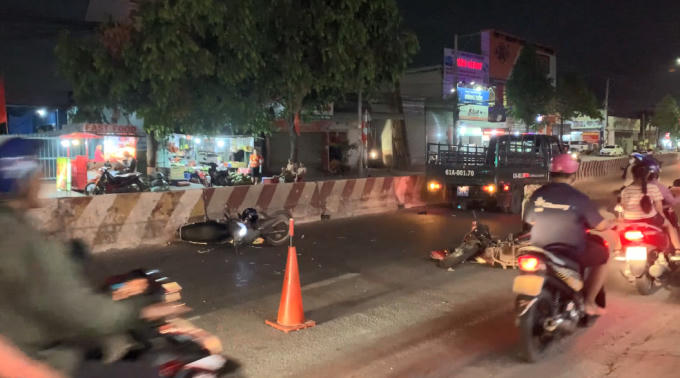 Bình Dương: Hai người bị thương nặng sau va chạm