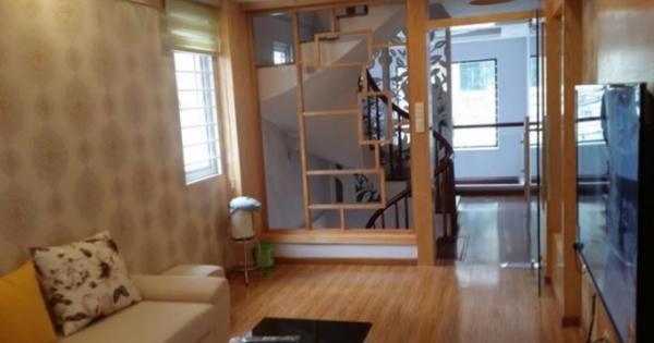 Bán nhà thổ cư 4 tầng, đầy đủ nội thất ở Thanh Xuân