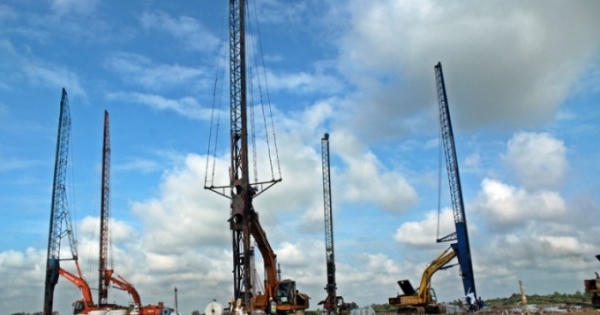 Phó Thủ tướng chỉ đạo làm rõ vụ đấu thầu tại NMNĐ Sông Hậu 1