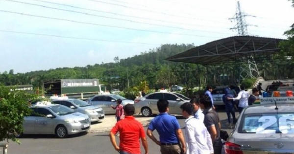 Nghe tin thất thiệt phí học lái xe lên 30 triệu, nhiều người đổ xô học