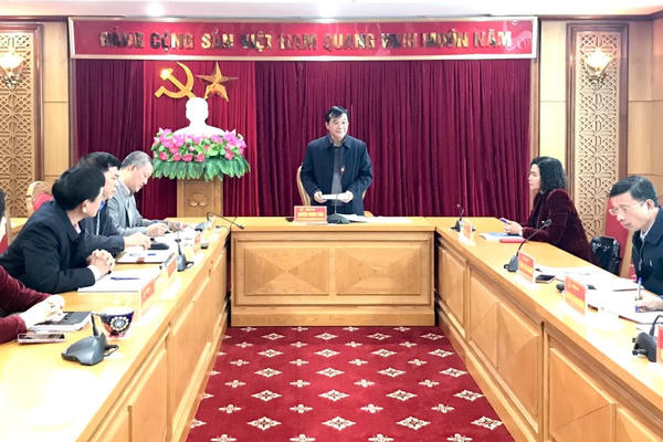 Một Phó Chủ tịch huyện ở Cao Bằng bị đề nghị cách chức vụ trong Đảng Một Phó Chủ tịch huyện ở Cao Bằng bị đề nghị cách chức vụ trong Đảng