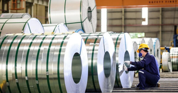 Canada gia hạn rà soát áp thuế chống bán phá giá thép chống ăn mòn Việt Nam