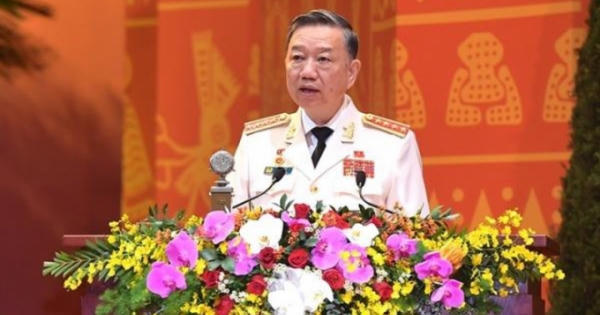 Bộ trưởng Bộ Công an Tô Lâm: Còn nhiều thách thức lớn đe dọa trực tiếp đến sinh mệnh của Đảng và sự tồn vong của chế độ Bộ trưởng Bộ Công an Tô Lâm: Còn nhiều thách thức lớn đe dọa trực tiếp đến sinh mệnh của Đảng và sự tồn vong của chế độ
