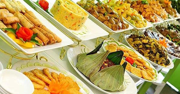 Sôi động thị trường đồ chay dịp Rằm tháng 7