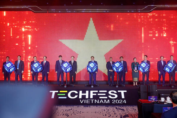 Nghị quyết 57 - “Bà đỡ” cho khởi nghiệp bền vững (Bài cuối): Những “ngọn hải đăng” dẫn lối doanh nghiệp Nghị quyết 57 - “Bà đỡ” cho khởi nghiệp bền vững (Bài cuối): Những “ngọn hải đăng” dẫn lối doanh nghiệp