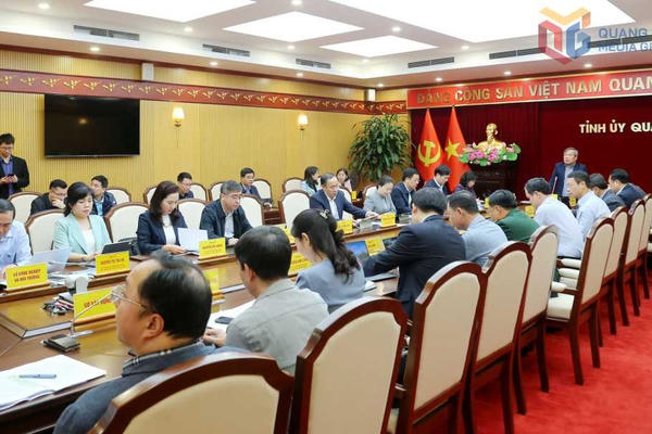 Quảng Ninh tăng tốc xây trường nội trú biên giới, siết tiến độ hạ tầng trọng điểm