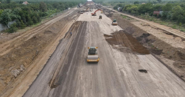 Sẽ đầu tư 146.990 tỷ làm 729km cao tốc Bắc - Nam phía Đông, hoàn thành năm 2025