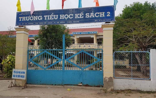 Sàm sỡ nữ sinh, một thầy giáo bị buộc thôi việc Sàm sỡ nữ sinh, một thầy giáo bị buộc thôi việc