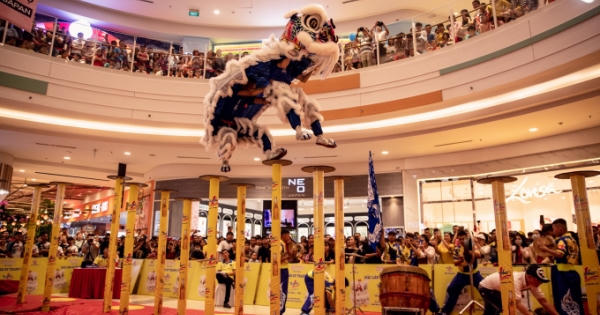 Mãn nhãn với màn tranh tài của 30 đội tại Giải lân sư tranh Cup Number 1 Mãn nhãn với màn tranh tài của 30 đội tại Giải lân sư tranh Cup Number 1