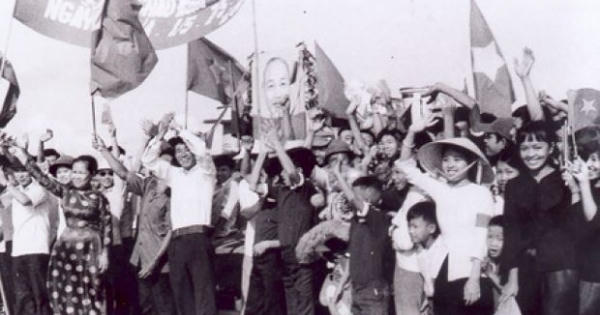 Mãi tỏa sáng tinh thần Cách mạng Tháng Tám!