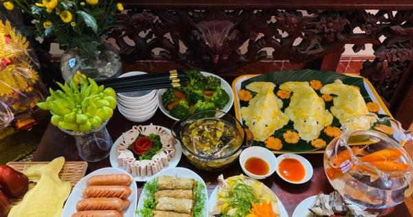 'Đã mắt' ngắm mâm cỗ cúng ông Công ông Táo của hội chị em đảm