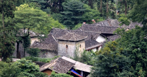 Bản tin Bất động sản Plus: Cháu nội 'vua Mèo' đề nghị trả lại dinh thự họ Vương, ai đúng - ai sai?