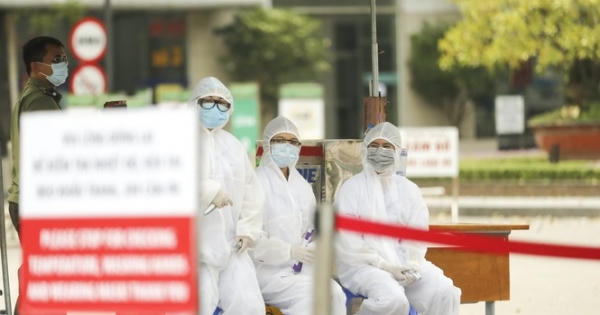 Cách ly hơn 13.000 trường hợp liên quan đến “ổ dịch” Bệnh viện Bạch Mai