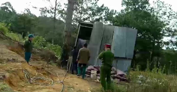 Lâm Đồng: Xử lý các đối tượng có hành vi lấn chiếm, sang nhượng đất trái phép Lâm Đồng: Xử lý các đối tượng có hành vi lấn chiếm, sang nhượng đất trái phép