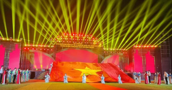 10 năm thành lập thị xã Hoàng Mai: Thu nhập bình quân đạt 74,9 triệu đồng/người/năm 10 năm thành lập thị xã Hoàng Mai: Thu nhập bình quân đạt 74,9 triệu đồng/người/năm