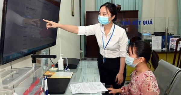 Đẩy mạnh chuyển đổi số toàn diện tiếp nhận, giải quyết thủ tục hành chính