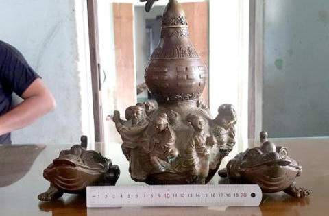 Sự thật đồ cổ 20.000 năm trị giá 34.000 tỷ đồng