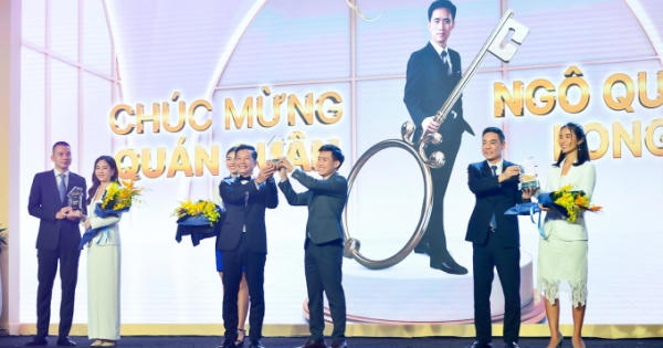 Cen Land trao thưởng 1 tỷ đồng cho quán quân ‘Săn nhà triệu đô’ Cen Land trao thưởng 1 tỷ đồng cho quán quân ‘Săn nhà triệu đô’