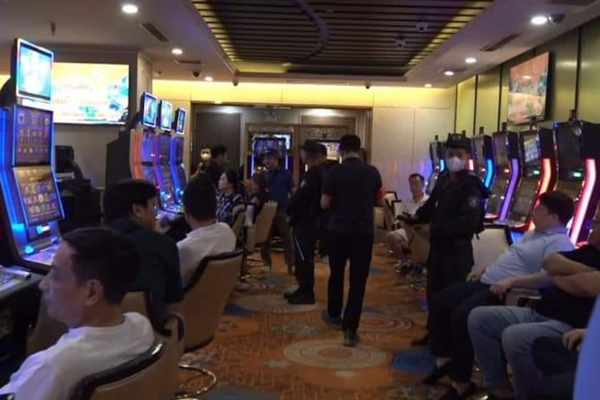 Truy tố 141 bị can trong đường dây đánh bạc nghìn tỷ ở khách sạn Pullman