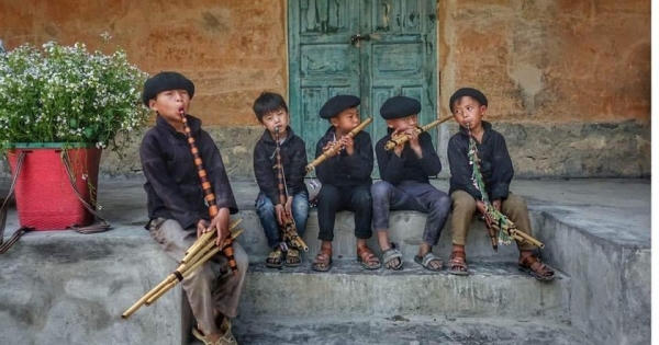 Không chỉ là câu chuyện 'Sống trọn vẹn ở Việt Nam'