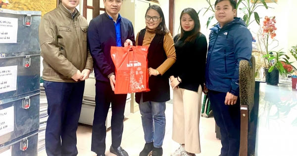 “Xuân nghĩa tình - Tết yêu thương”