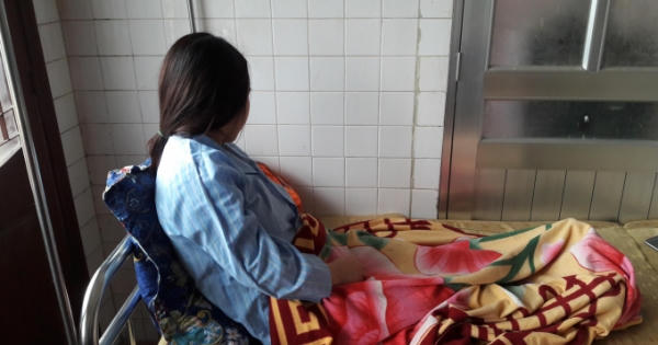 Thông tin mới nhất vụ phụ huynh đạp nhiều lần vào bụng giáo viên đang mang bầu tại Nghệ An