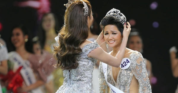 Những phần thi ấn tượng của tân Hoa hậu Hoàn vũ Việt Nam H'Hen Niê trong đêm Chung kết