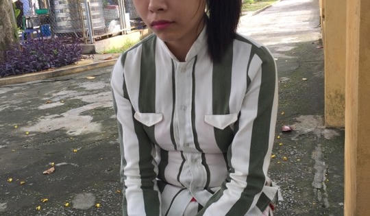 Ánh sáng le lói của cô gái mang trọng tội với em trai mong được cha tha thứ