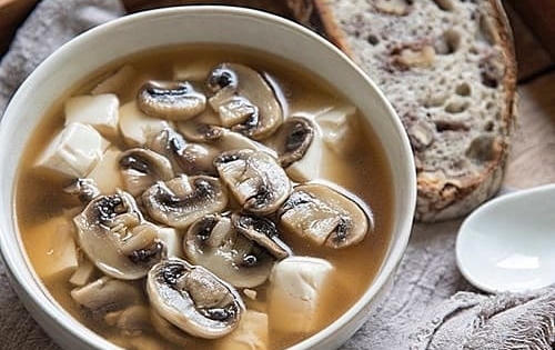 Đậu phụ hầm thứ này còn tươi hơn canh gà, bổ sung canxi, phát triển cơ thể, và não bộ trở nên thông minh hơn