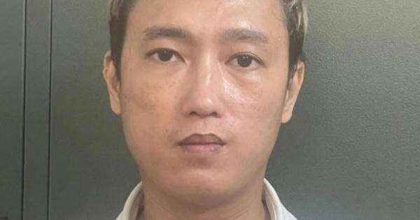 Đề nghị truy tố tài xế ô tô "biểu diễn drift" trước Nhà hát Lớn Hà Nội