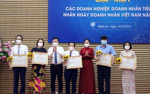 Nghệ An: Phát huy vai trò quan trọng của cộng đồng doanh nghiệp