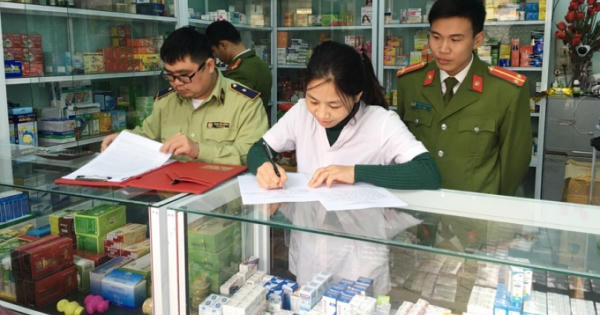 Lào Cai: 6 cơ sở dược bị phạt vì không niêm yết giá khẩu trang y tế