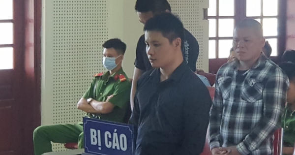 Nhận tiền ném bom xăng đốt cửa hàng quần áo của người phụ nữ đơn thân