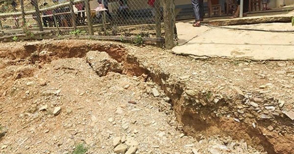 Nghệ An: Hoang mang vết nứt lạ dài 800m đe dọa 2 điểm trường học