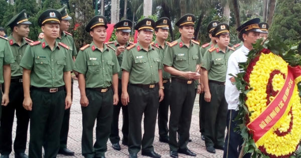 Ký ức về người người anh hùng hy sinh trên mâm pháo cao xạ Thủ đô