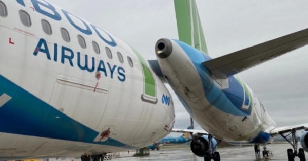 Phó Thủ tướng yêu cầu làm rõ vụ 2 máy bay va chạm tại Nội Bài