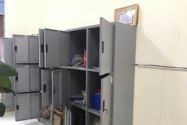Hai thiếu niên đột nhập trường học để trộm tiền chơi điện tử