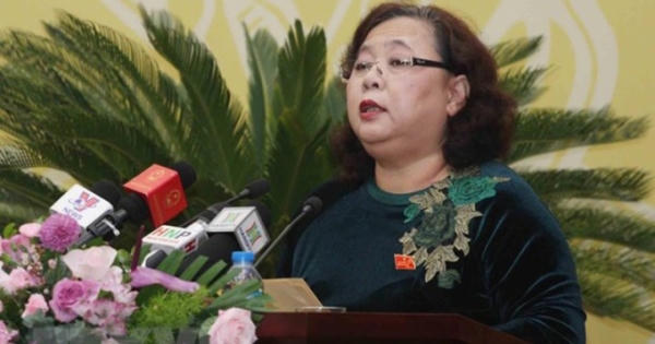 Hà Nội chính thức phát ngôn việc 'lãnh đạo sử dụng xe công đi ăn sáng'