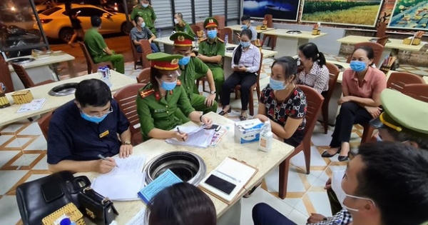 Lời khai của chủ quán nướng bắt cô gái quỳ xin lỗi vì chê đồ ăn