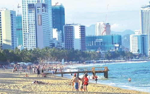 Địa ốc 24h: Quy hoạch đô thị thích ứng với biến đổi khí hậu, cho thuê bãi biển Nha Trang