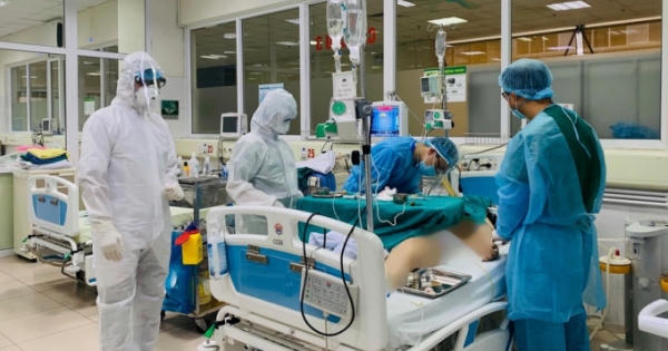 Có hơn 1.120 ca mắc COVID-19 nặng đang thở máy và ECMO